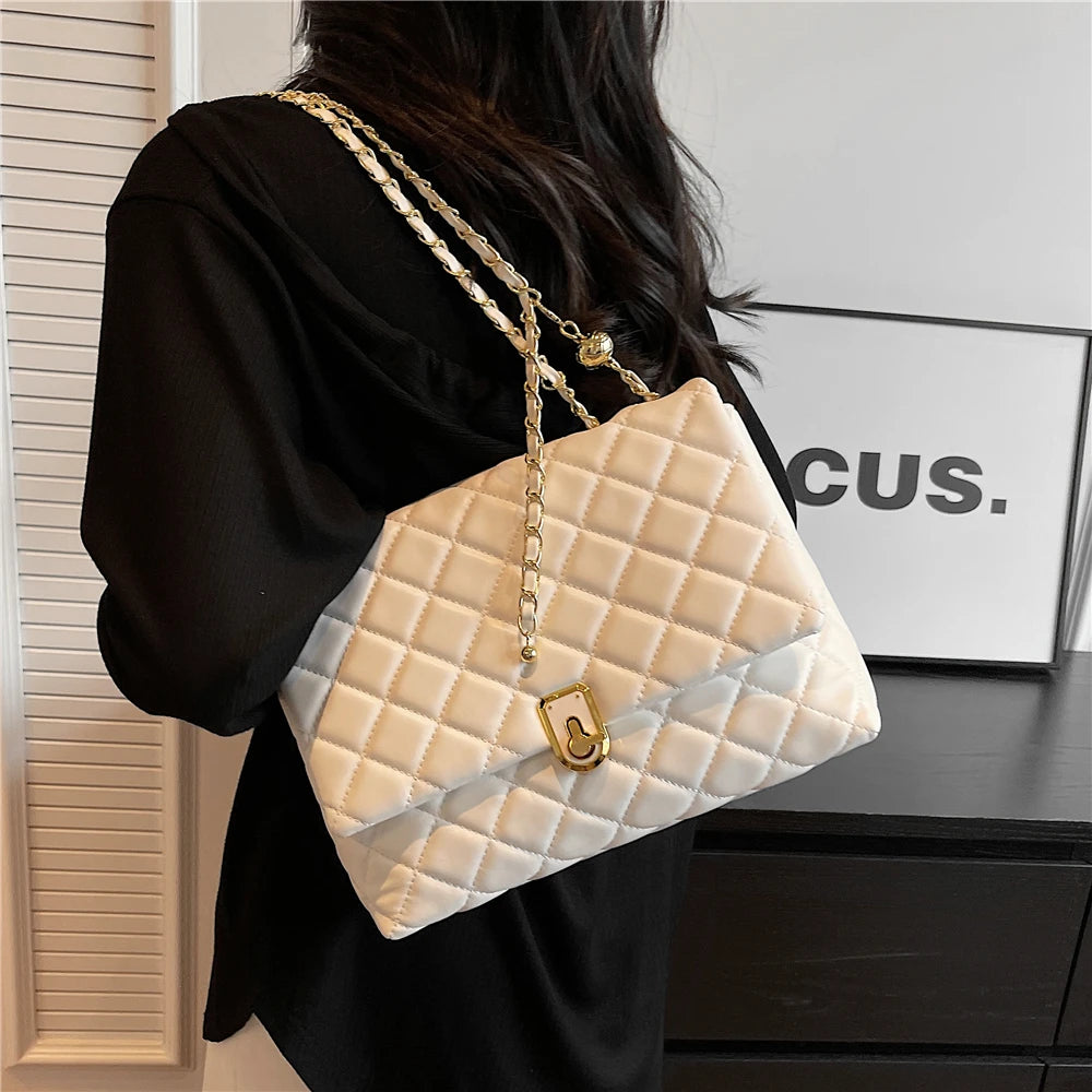 Burminsa Quilted Large Chain Shoulder Bags For Women Trend Designer Crossbody Bags PU Leather Ladies Handbags Black White