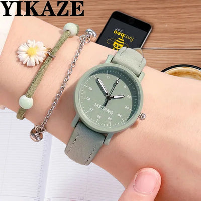 YIKAZE Women's Watches PU Leather Strap Women