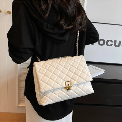 Burminsa Quilted Large Chain Shoulder Bags For Women Trend Designer Crossbody Bags PU Leather Ladies Handbags Black White